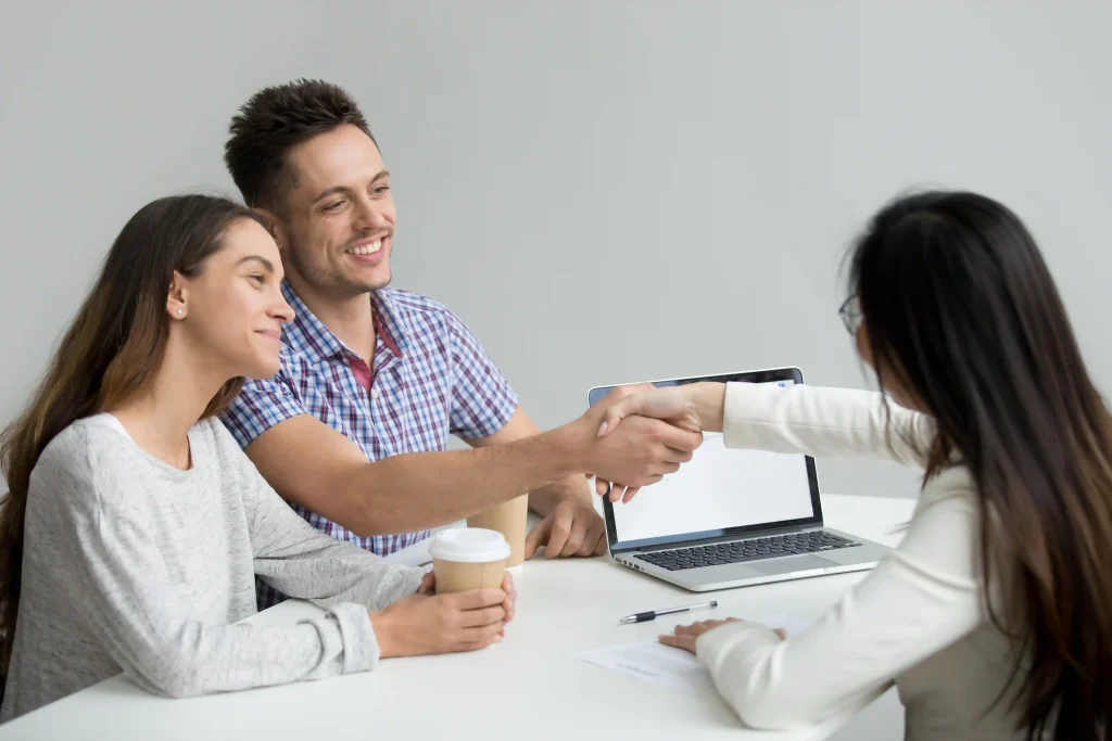 Field Sales Visitation App: How to Manage Field CRM Teams